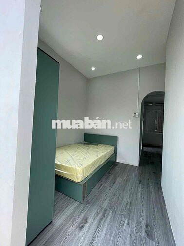 QUẬN 10- 2 PHÒNG NGỦ BAN CÔNG - GẦN VẠN HẠNH MALL, ĐH Y PHẠM NGỌC THAC