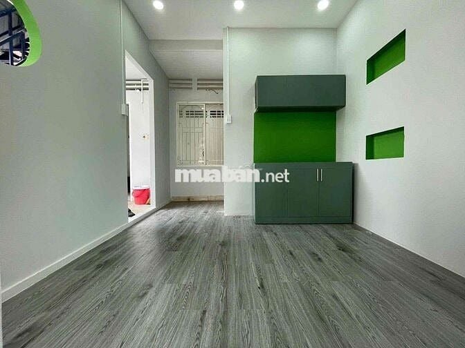 QUẬN 10- 2 PHÒNG NGỦ BAN CÔNG - GẦN VẠN HẠNH MALL, ĐH Y PHẠM NGỌC THAC