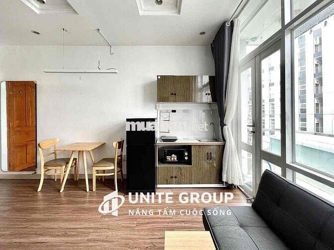 CĂN HỘ BAN CÔNG FULL NỘI THẤT QUẬN 3 GẦN VINCOM PLAZA 3 THÁNG 2
