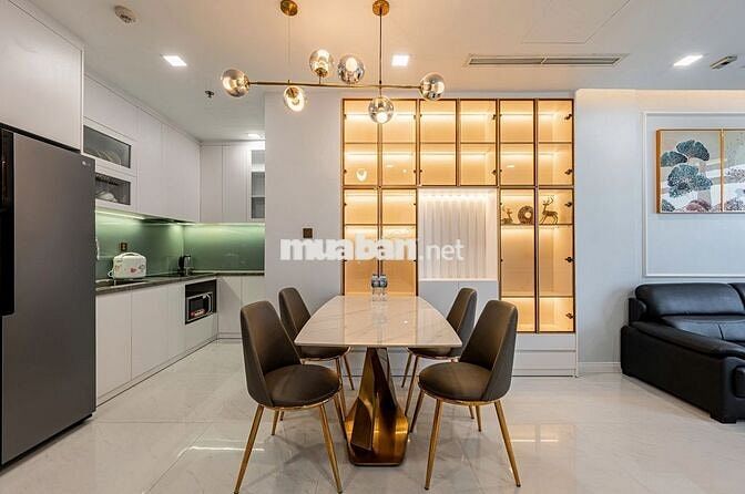CHỦ GIẢM GIÁ THUÊ CHO KHÁCH VÀO Ở LIỀN CĂN 2PN VINHOMES VIEW ĐẸP
