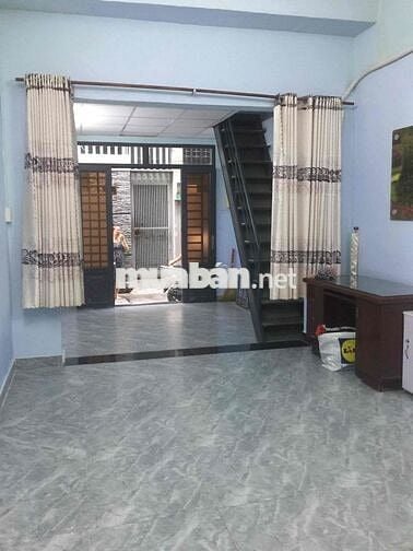 Nhà ở 43m2+ gác lửng 25m2 1PN CMT8 Q3