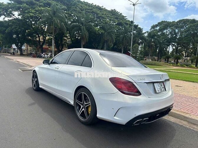Mec C200 model 2018 hộp số 9 cấp