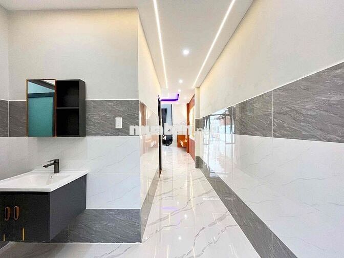 Bán Nhà Mới Hoàn Công Mỹ Hạnh Nam