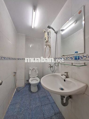 Nhà Hẻm Xe Hơi Vào Đường Hồ Hảo Hớn - 2PN 2WC - 4x14.5m