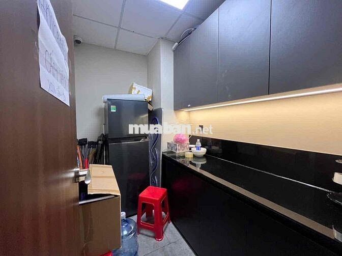 Toà nhà 607 Nguyễn Kiệm Tầng 8- Chính chủ vận hành cho thuê toà nhà