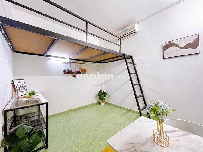 TRỐNG LẠI PHÒNG CÓ GÁC SẴN MÁY LẠNH NGAY MÃ LÒ - LÊ VĂN QUỚI - VHU