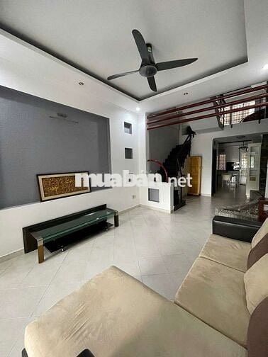 Chp thuê nhà đầy đủ nội thất gần siêu thị Aeon