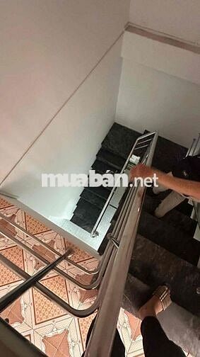 Nhà Nguyên Căn Ngay Công Viên khu Nội Bộ.DT 5x20m, Đúc 2Tấm, 3pn, 2wc