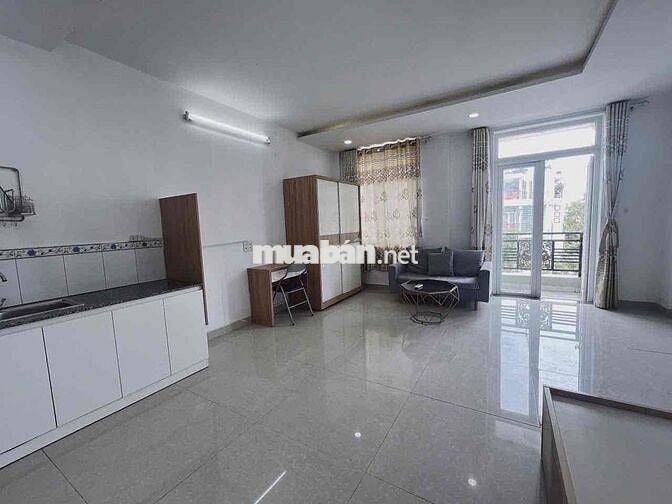 CĂN HỘ STUDIO BAN CÔNG FULL NỘI THẤT GẦN PHÚ MỸ HỮNG QUẬN 7