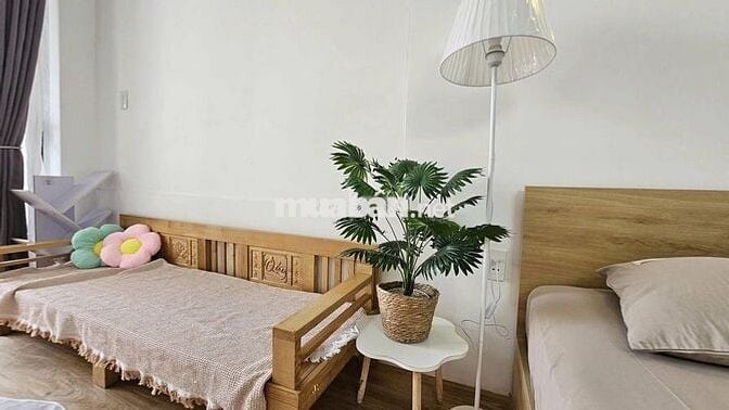 Siêu phẩm HXH cách 2 căn ra MT Nguyễn đình chiểu Q3