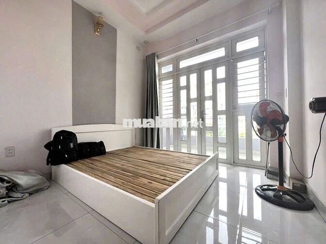 Cho Thuê Nhà Đường Âu Cơ, Tân Bình ( Cho Làm CHDV - Trên 10PN )
