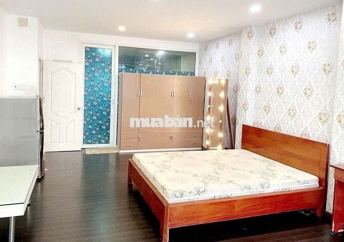 Phòng Máy Lạnh ~30Mv, Toilet riêng, bancol, thuận tiện Livestream