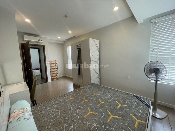 Căn góc q7 view sông SG, tặng nội thất bao sổ thuế phí