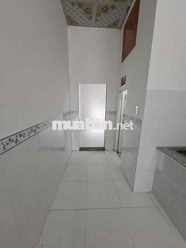 Nhà hẻm 4m Nguyễn Văn Bứa Hóc Môn cách sân bay TSN 40phút