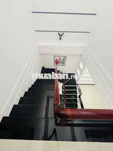 CHO THUÊ NHÀ:
TRỆT 2 LẦU MỚI ĐẸP - KDC HƯNG PHÚ