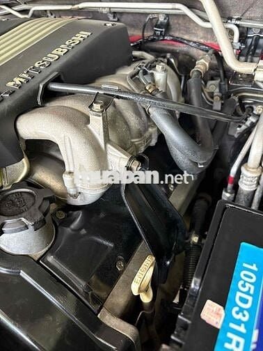 Mitsubishi Pajero 20*** km