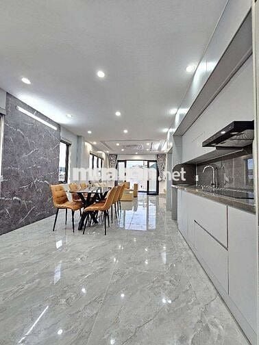 NHÀ BÁT KHỐI,LONG BIÊN 6 TẦNG 53M² GARA 2 ÔTÔ THANG MÁY  GIÁ 10,X TỶ