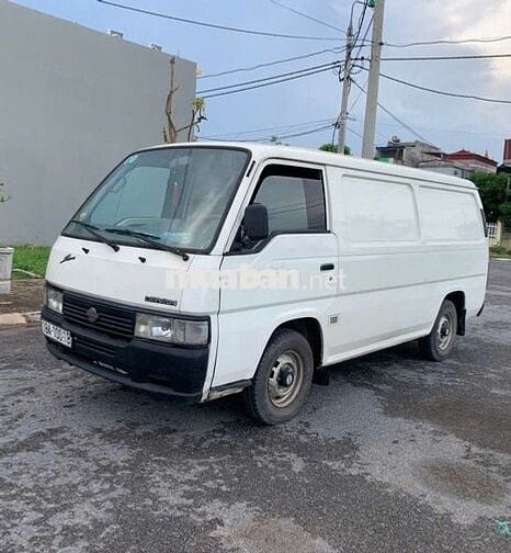 Nissan Urvan 3 chỗ