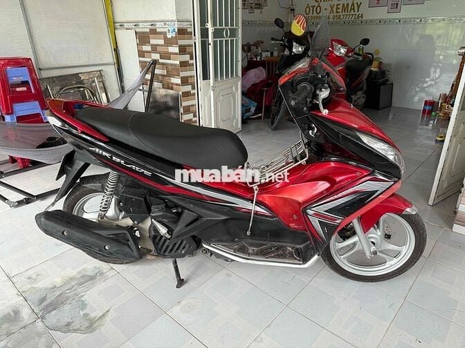 HONDA AIR BLADE FI. ĐỜI 2014. biển số sảnh dễ nhớ