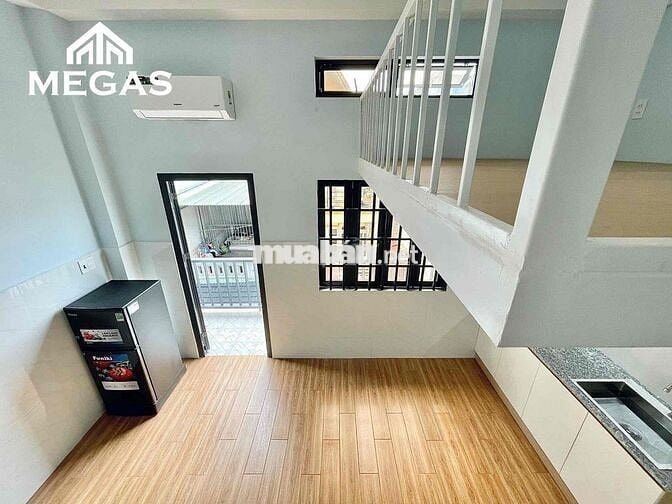 💕 CĂN GÁC CỬA SỔ BAN CÔNG MỚI 100% NGAY ETOWN CỘNG HOÀ 🎉