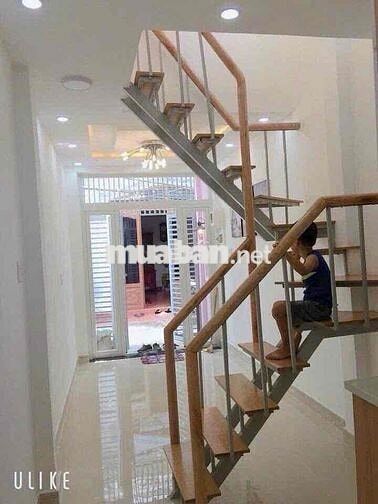 Cho thuê nhà ngay chung cư Lan Phương đường hồ Văn Tư