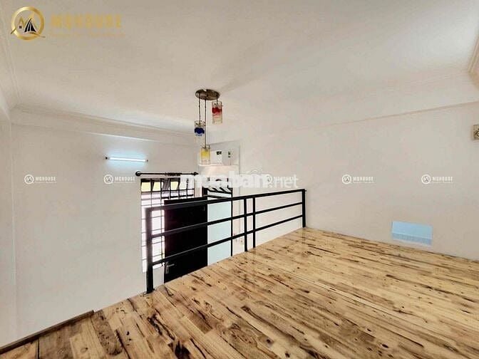 DUPLEX RỘNG RÃI - TÁCH BẾP - CỬA SỔ TRỜI