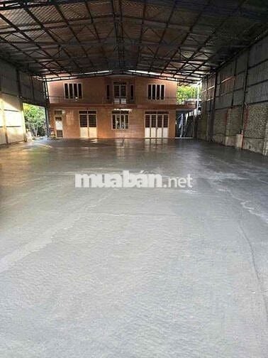 KHO 500m2 MẶT TIỀN HOÀNG VĂN THÁI