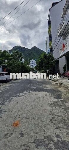 Bán nhà cấp 4 đường Bùi Huy Bích