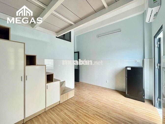 💕 CĂN GÁC CỬA SỔ BAN CÔNG MỚI 100% NGAY ETOWN CỘNG HOÀ 🎉