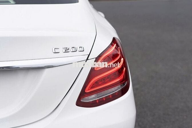 Mercedes -benz C200 2016