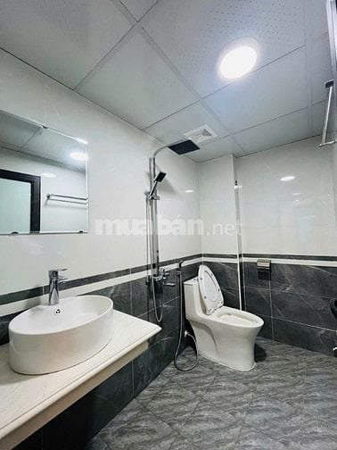 Trần Cung 33m2*5T 2 thoáng, trước nhà rộng 4m, nhà đẹp gần phố, 7.5 tỷ