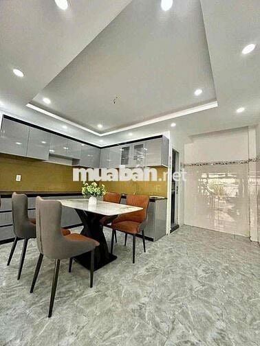Cho thuê nhà phố nội thất như hình, Tô Ngọc Vân Thạnh Xuân Q12