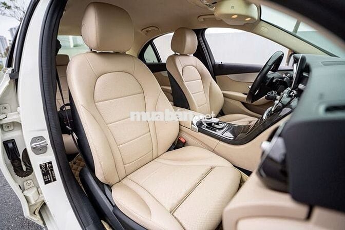 Mercedes -benz C200 2016