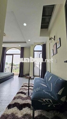 Cho thuê căn hộ 2 ban công cạnh chung cư ECO GREEN quận 7