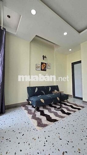 Cho thuê căn hộ 2 ban công cạnh chung cư ECO GREEN quận 7