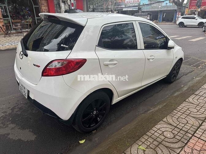 Mazda 2 2011 1.5 AT - 115000 km