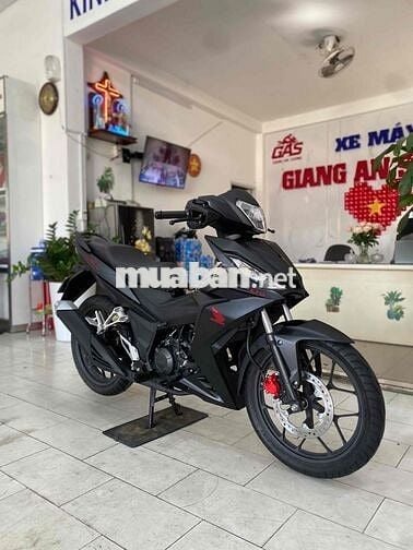 Honda Winner V1 150 đk 2018 màu đen nhám BSTP