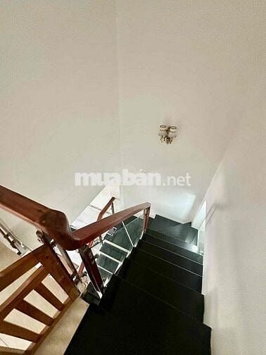BÁN NHÀ MẶT TIỀN HẺM Ô TÔ – ẤP 2/5 CẦN GIUỘC – GIÁ 2,5 TỶ- SỔ HỒNG - H