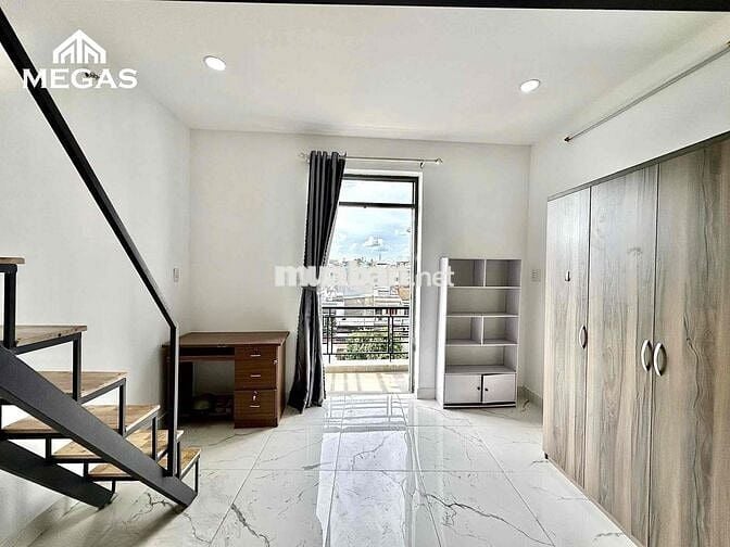 PHÒNG GÁC SINH VIÊN CỰC THOÁNG NGAY CẦU VƯỢT HOÀNG HOA THÁM