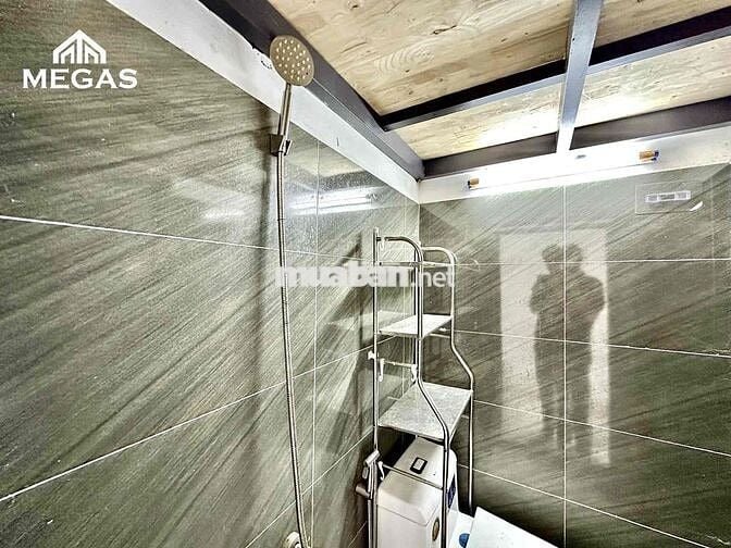 PHÒNG GÁC SINH VIÊN CỰC THOÁNG NGAY CẦU VƯỢT HOÀNG HOA THÁM