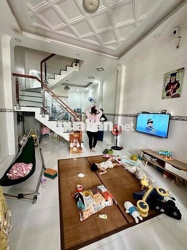 BÁN NHÀ MẶT TIỀN HẺM Ô TÔ – ẤP 2/5 CẦN GIUỘC – GIÁ 2,5 TỶ- SỔ HỒNG - H
