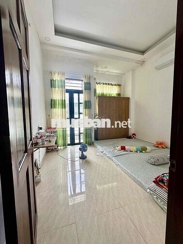 BÁN NHÀ MẶT TIỀN HẺM Ô TÔ – ẤP 2/5 CẦN GIUỘC – GIÁ 2,5 TỶ- SỔ HỒNG - H
