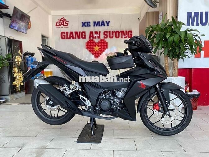 Honda Winner V1 150 đk 2018 màu đen nhám BSTP