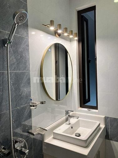 Nhà trọ/ homestay ở ghép cao cấp Lạc Long Quân Tây Hồ giá 1.600k/tháng