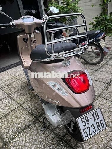 VESPA SPRINT STFT 125 - NÂU ĐỒNG ĐỜI 2024