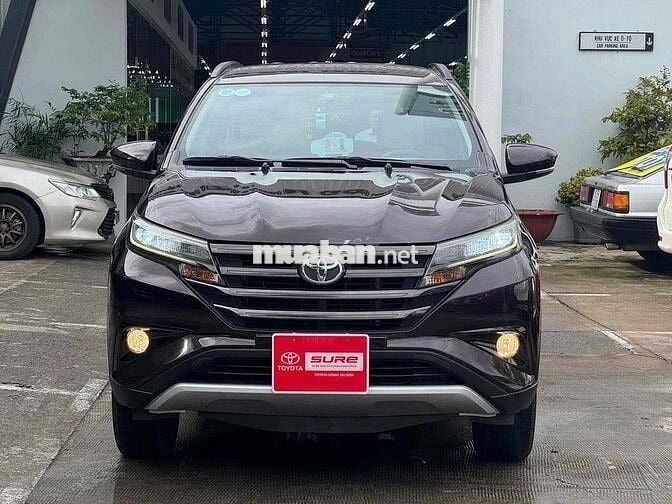 Toyota số tự động 7 chổ Rush 2021 màu nâu gia đình