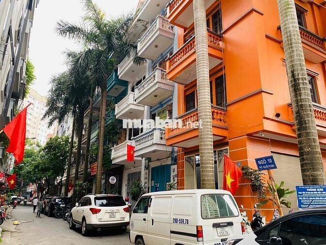 Mặt bằng kinh doanh 2 tầng 120m2 phố Nguyễn Thị Định vị trí siêu đẹp