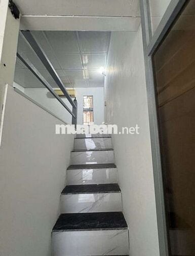 Cho thuê nhà nguyên căn 1 trệt có gác lửng dt 3,5×10 có 2pn,1wc