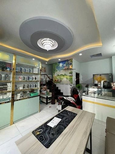 Bán nhà Ngang 5,3m- 2 Tầng- Khu Nguyễn Gia Trí nối dài.