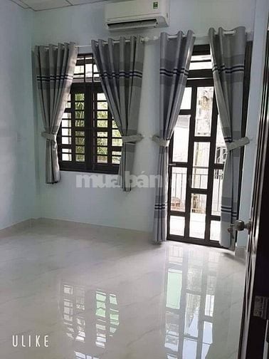 Bán nhà Ngang 5,3m- 2 Tầng- Khu Nguyễn Gia Trí nối dài.